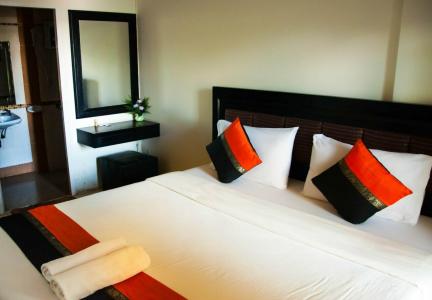 Pova Residence and Boutiques Resort - 42