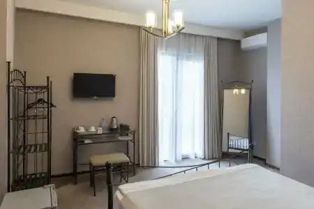 Golden Nugget Tbilisi - 14