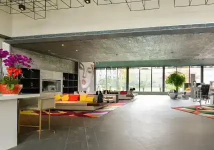 MiniMax Premier Shanghai Hongqiao - 24
