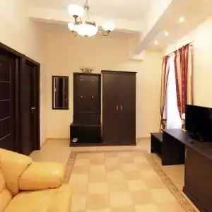 Петровский двор - 30