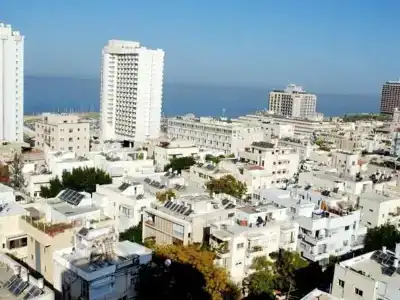 Debrah Brown Tel-Aviv - 1