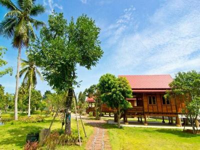 Bueng Bua Thong - 31