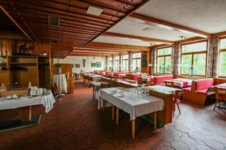 -Restaurant Buger Hof - 14