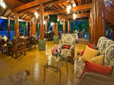 Bueng Bua Thong - 35