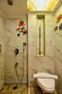 Mumbai House-Juhu - 21