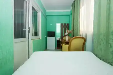 Дия - 33