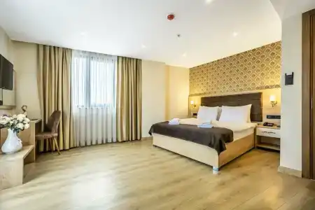 Emin Palace - 43