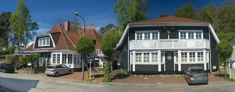 Im Schwedischen Hof - 0