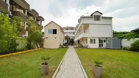 Kobuleti Beach Club - 12