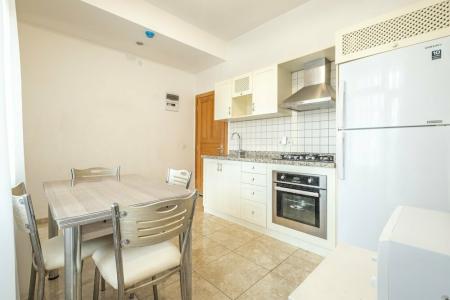 Old Town Deluxe Flats - 16