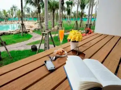 Ohana and Restaurant - 7