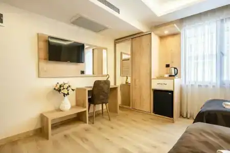Emin Palace - 33