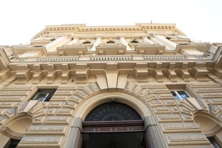 Piazza Bovio 22 - 17