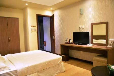 Golden Gate China Town - 39