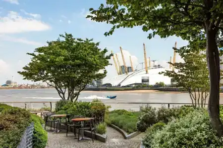 Radisson Blu Edwardian New Providence Wharf, London - 2