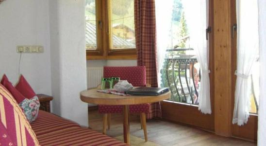 SIMPLE but EXCELLENT - 18