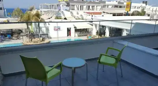 Melini Suites - 45