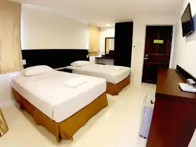 Sunshine Hostel - 36