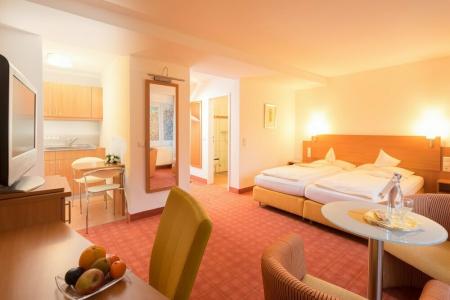 Akzent Wersetürm'ken - 24