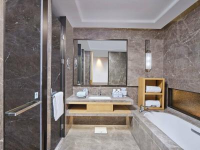 Hualuxe Suzhou Bay Hot Spring Resort, An Ihg - 47