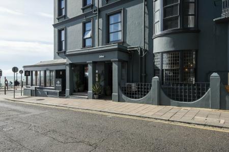 Selina Brighton - 19