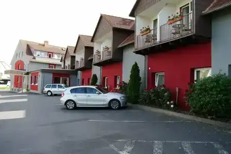 Adesso Göttingen - 3