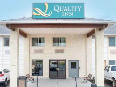 Quality Inn Airport - 21