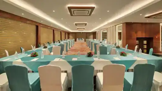 Golden Tulip Essential Jaipur - 36