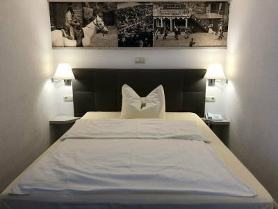 Residence - 11