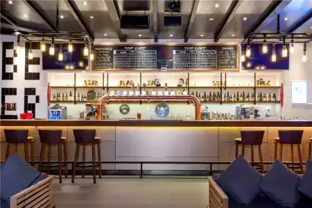 Radisson Blu Plaza Bangkok - Sha Extra Plus Certified - 16