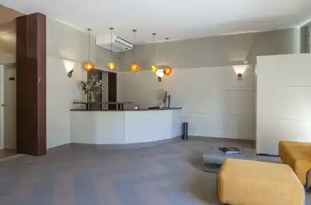 Maciá Plaza - 10