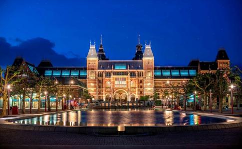 Hilton Amsterdam - 10