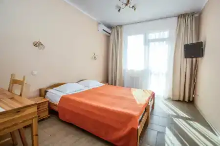 Гостевой дом на Тростниковой Улице - 0