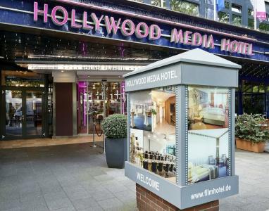 Hollywood Media am Kurfürstendamm - 13