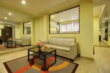 Mumbai House-Juhu - 8