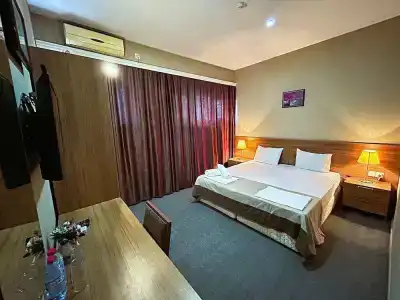 The Family - Free Massage - 37