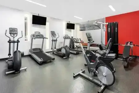 Ramada Encore by Wyndham Queretaro - 20