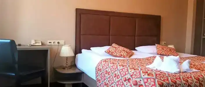 Barsuna hotel/bar - 35