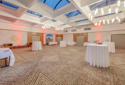 Holiday Inn & Suites North Beach, An Ihg - 41