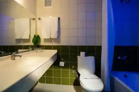 Larissa Inn - 17