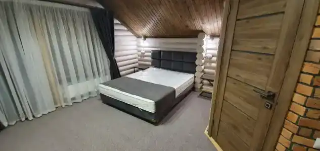 LOFT ROOM - 26