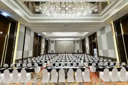 Radisson Blu Plaza Bangkok - Sha Extra Plus Certified - 43