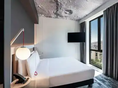 Ibis City - 25