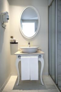 La Boutique & Suites - 43