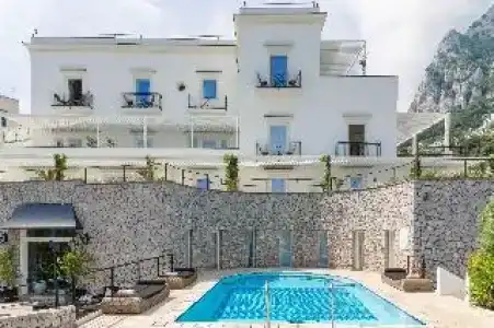 Capri Inn - 18