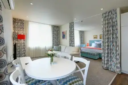 City Boutique Inn - 48