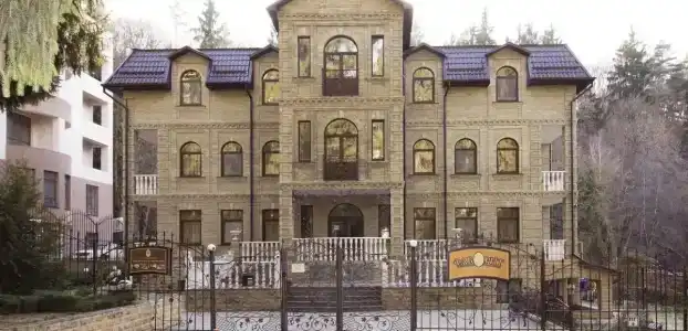 Фаворит - 33