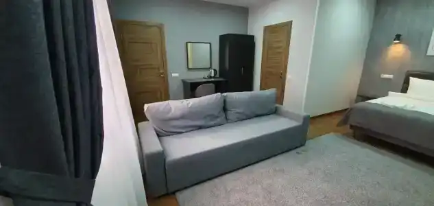 LOFT ROOM - 14
