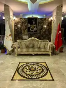 Grand Ezel - 12