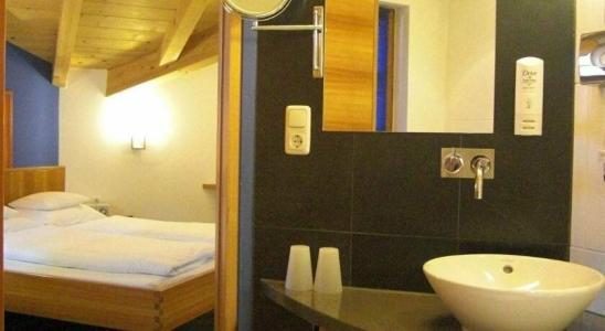 SIMPLE but EXCELLENT - 38